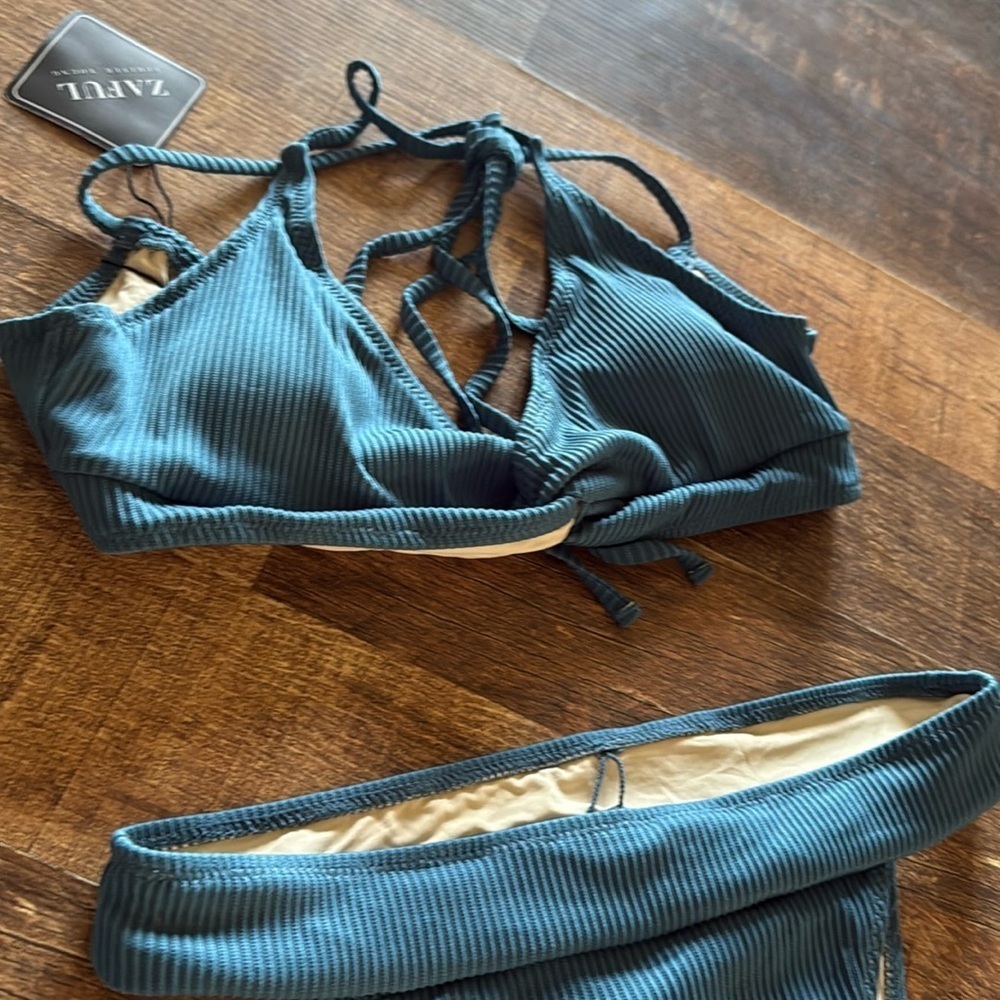 Zalful Blue Ribbed Bikini Set - Picture 3 of 4